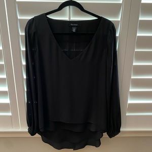 White House black market blouse